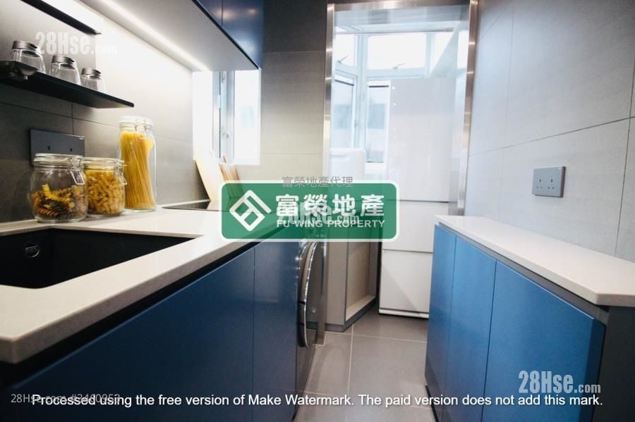 Jennys Court Sell 1 Bedroom , 1 Bathroom 332 ft²