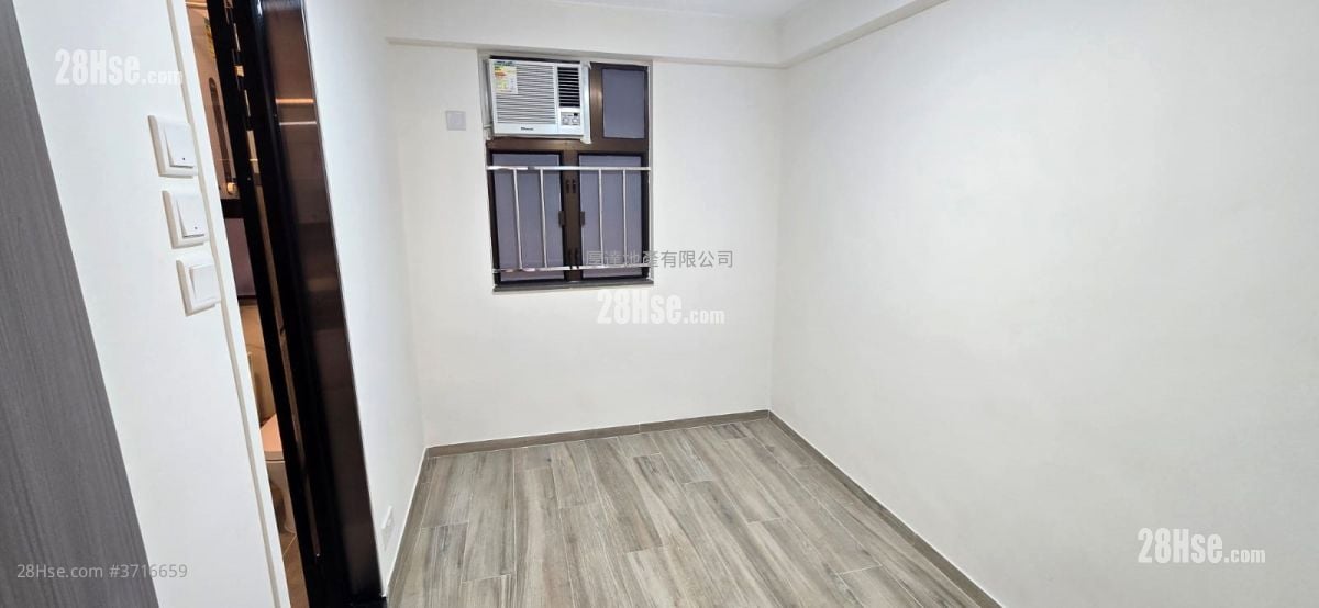 村屋 租盘 1 房 , 1 浴室 350 平方尺