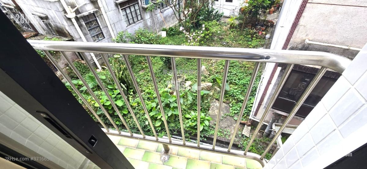 村屋 租盘 1 房 , 1 浴室 350 平方尺