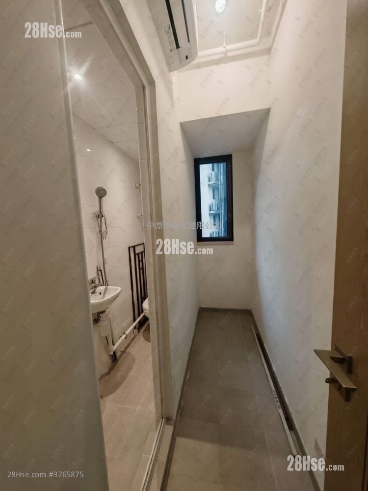 Wetland Seasons Park Sell 4 Bedrooms 636 ft²