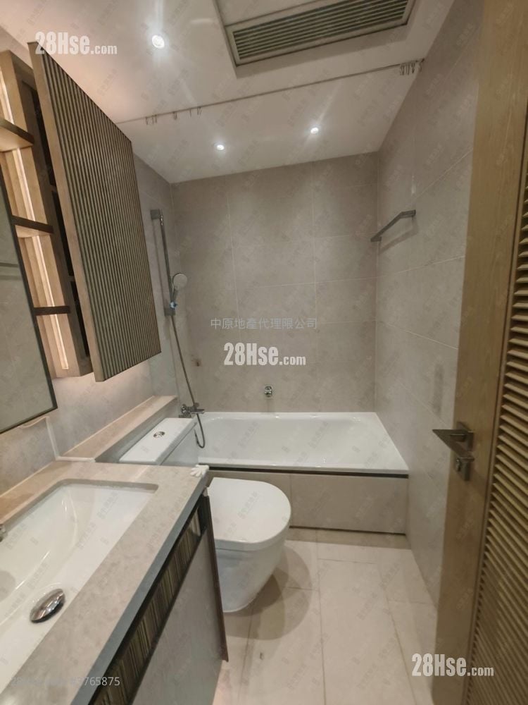 Wetland Seasons Park Sell 4 Bedrooms 636 ft²