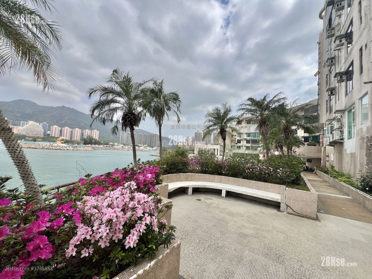 Pearl Island Garden Rental 3 Bedrooms , 2 Bathrooms 753 ft²