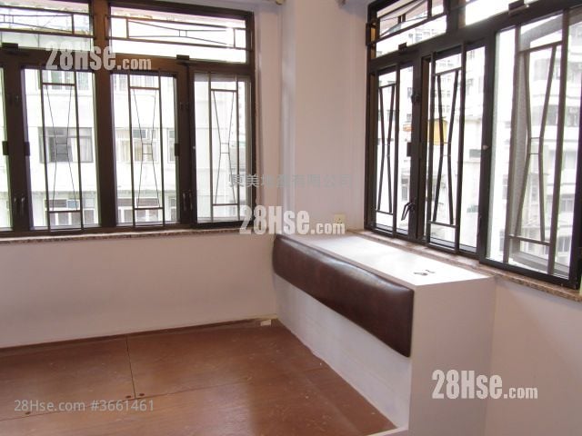 Hang Tak Building Rental 2 Bedrooms , 1 Bathroom 400 ft²