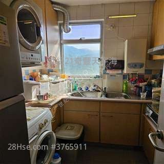 Cherry 林小姐 >>白居二 綠表２房 錦泰苑