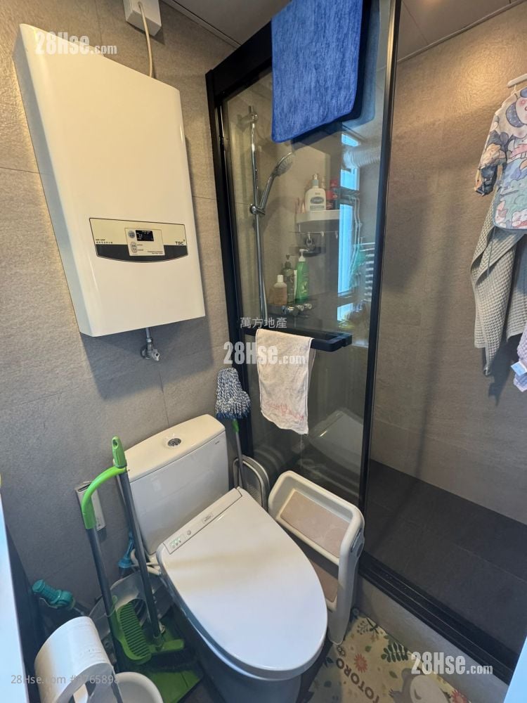 富辉花园 售盘 2 房 , 1 浴室 477 平方尺