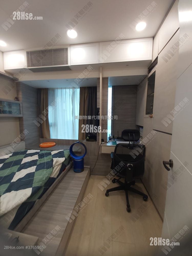 领都 售盘 3 房 , 2 浴室 805 平方尺