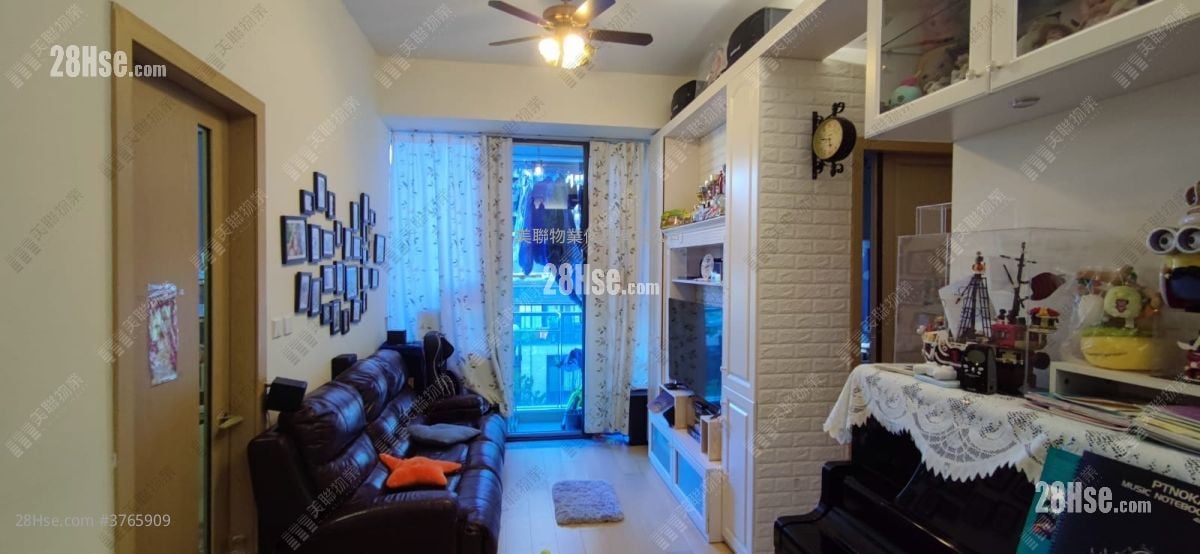 The Parkside Sell 2 Bedrooms , 1 Bathroom 517 ft²