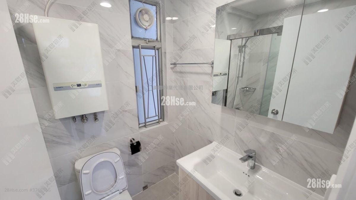 Riviera Gardens Sell 2 Bedrooms 422 ft²