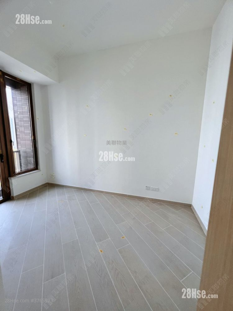 LP10 售盘 2 房 , 1 浴室 484 平方尺