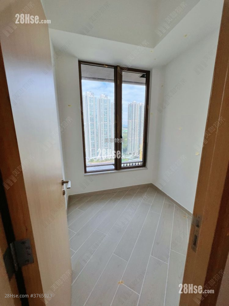 LP10 售盘 2 房 , 1 浴室 484 平方尺