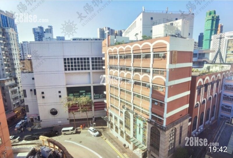 Whampoa Estate Sell 2 Bedrooms 356 ft²