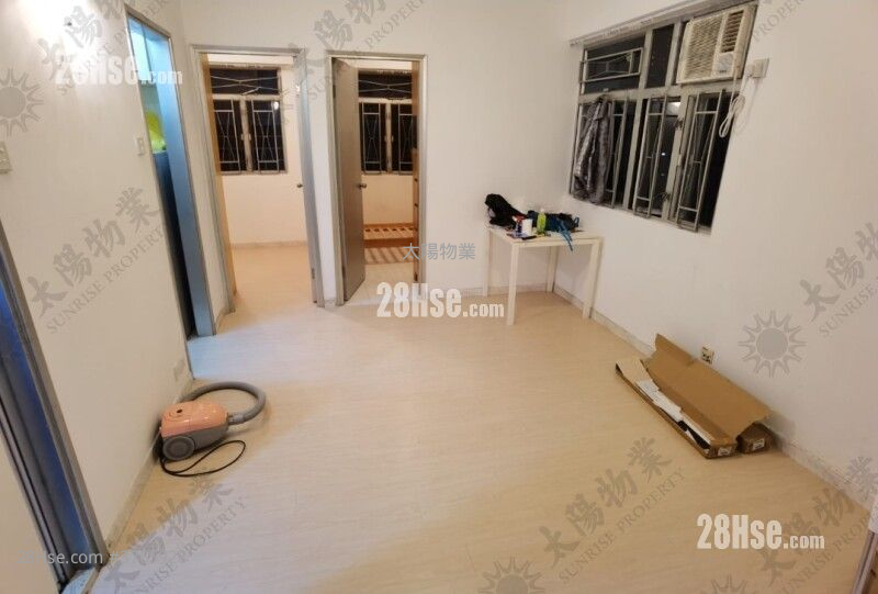 Whampoa Estate Sell 2 Bedrooms 356 ft²