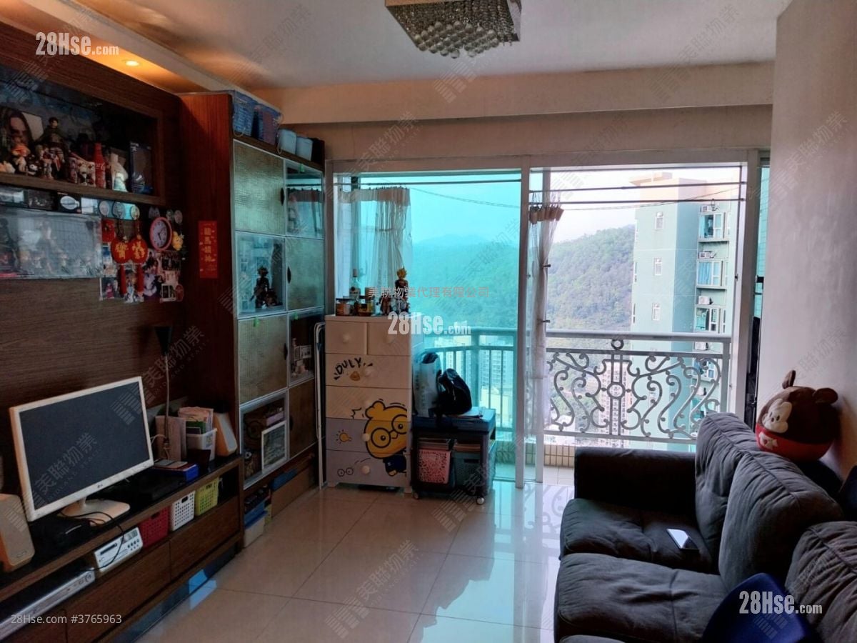 Metro Town Sell 2 Bedrooms 503 ft²