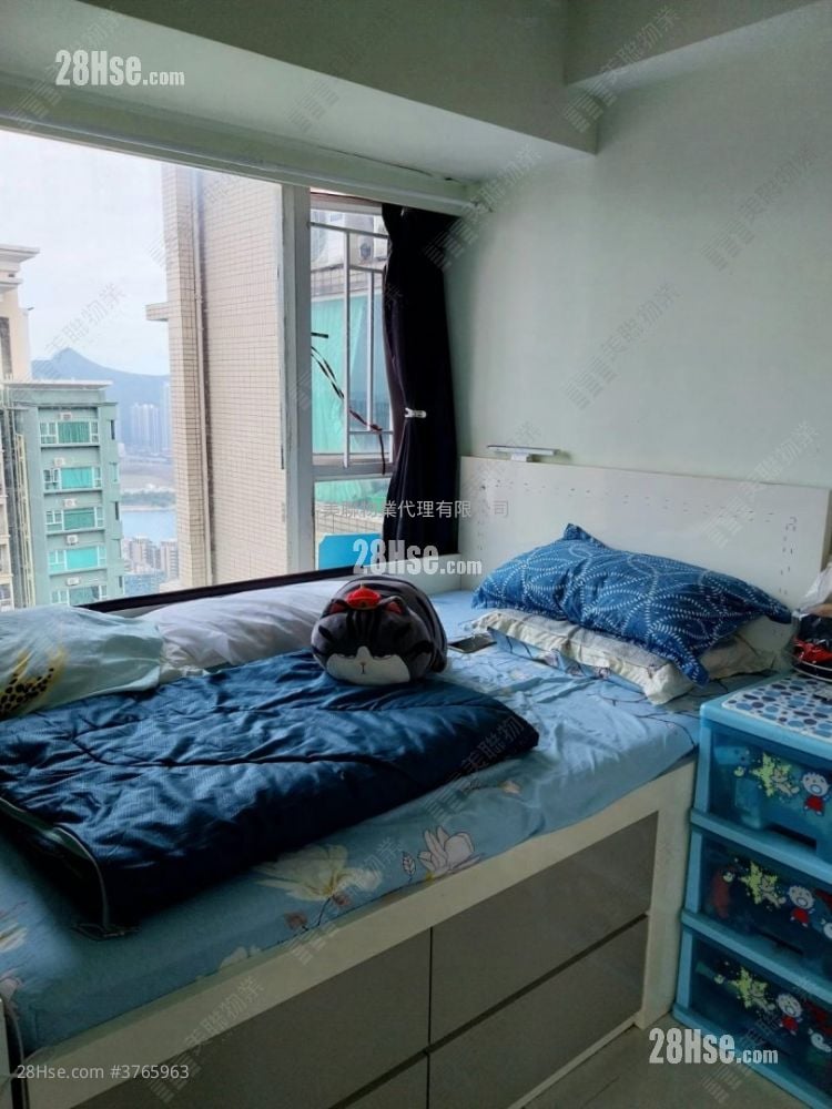 Metro Town Sell 2 Bedrooms 503 ft²