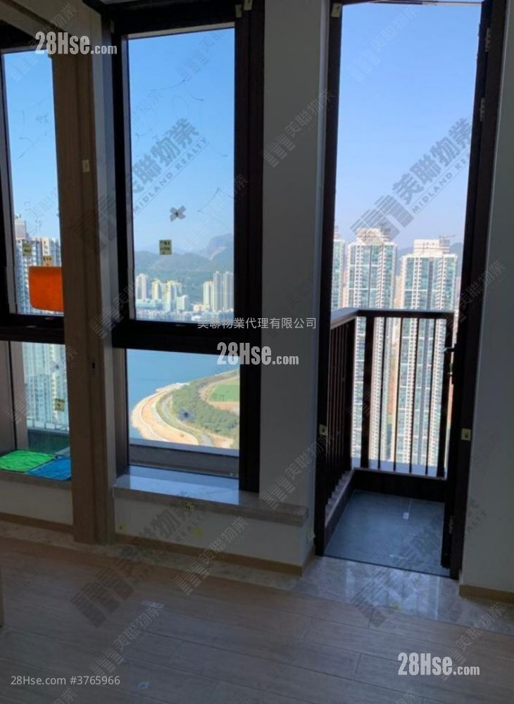 Lp6 Sell 1 Bedroom , 1 Bathroom 305 ft²