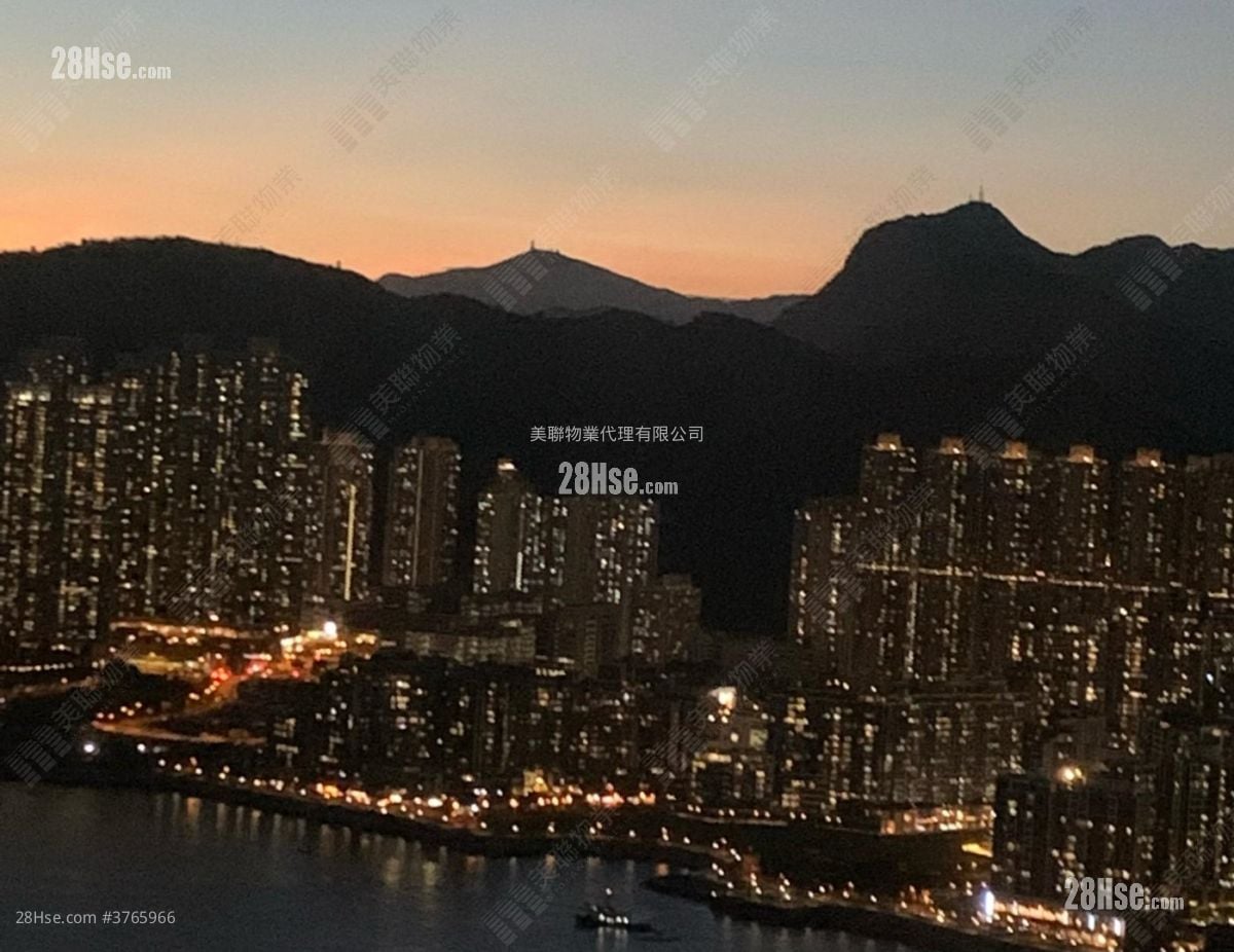 Lp6 Sell 1 Bedroom , 1 Bathroom 305 ft²