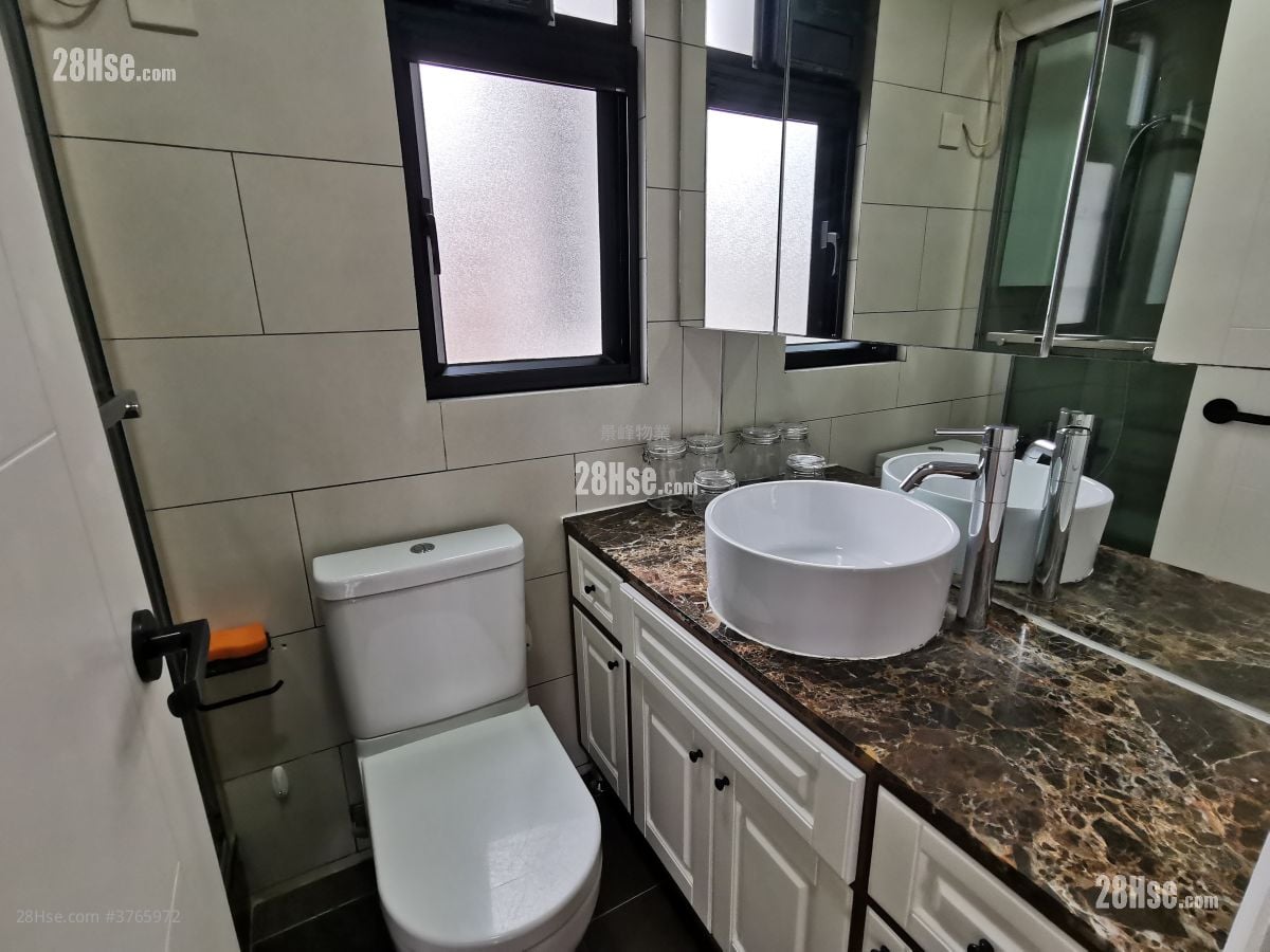 裕福大厦 售盘 2 房 , 1 浴室 396 平方尺