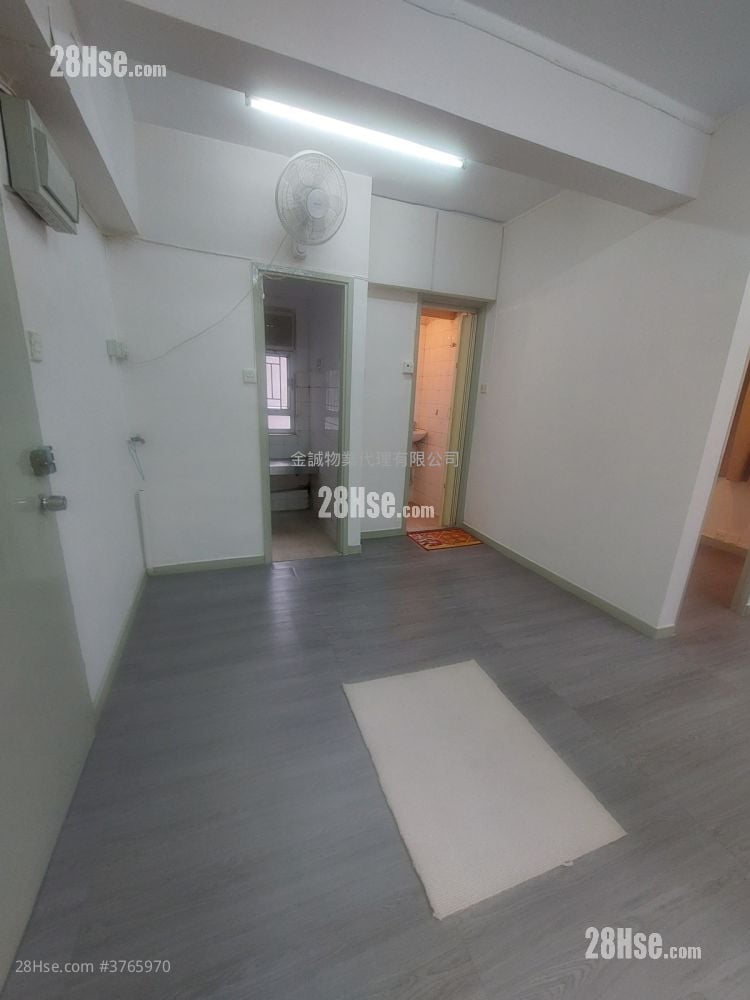 Wo On Building Sell 1 Bedroom , 1 Bathroom 333 ft²