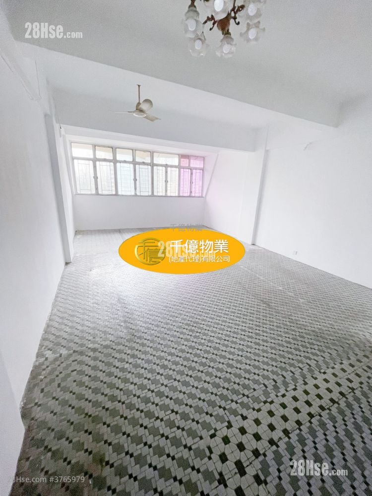 建煌华厦 售盘 495 平方尺