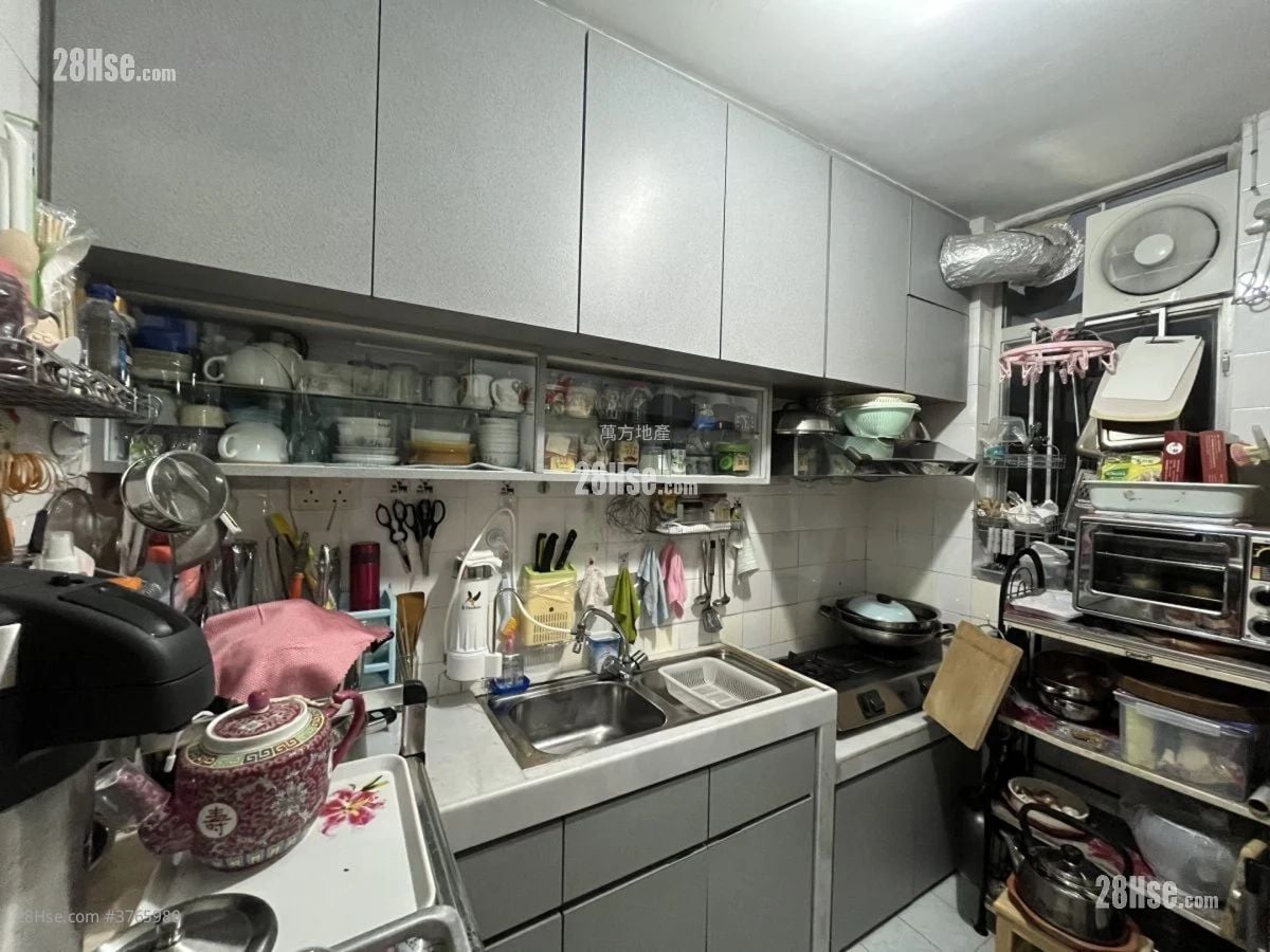 富宝花园 售盘 3 房 , 1 浴室 583 平方尺