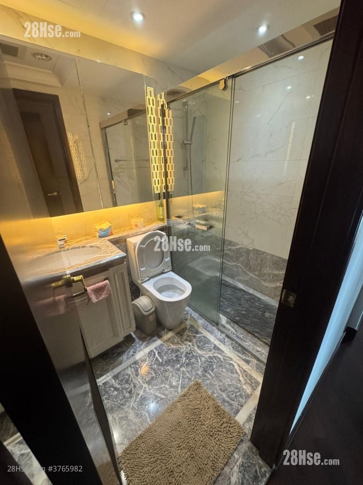 Mayfair By The Sea Rental 4 Bedrooms , 3 Bathrooms 1,419 ft²