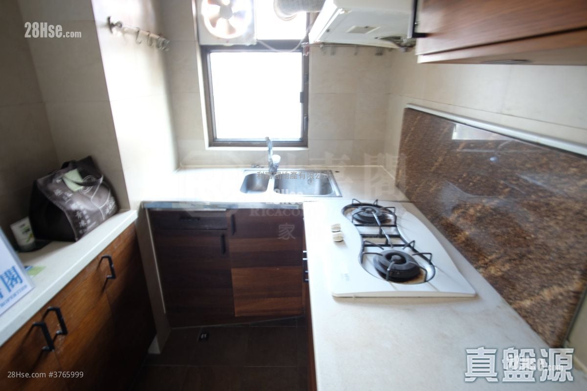 翰庭轩 售盘 3 房 681 平方尺