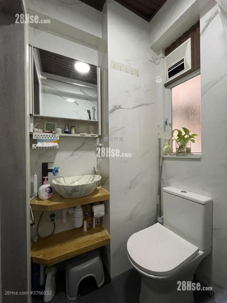 Greenery Plaza Sell 2 Bedrooms , 1 Bathroom 392 ft²