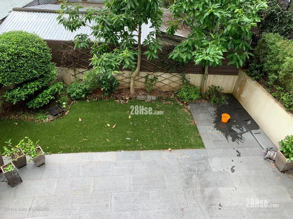 Tso Wo Hang Rental 4 Bedrooms , 4 Bathrooms 2,100 ft²