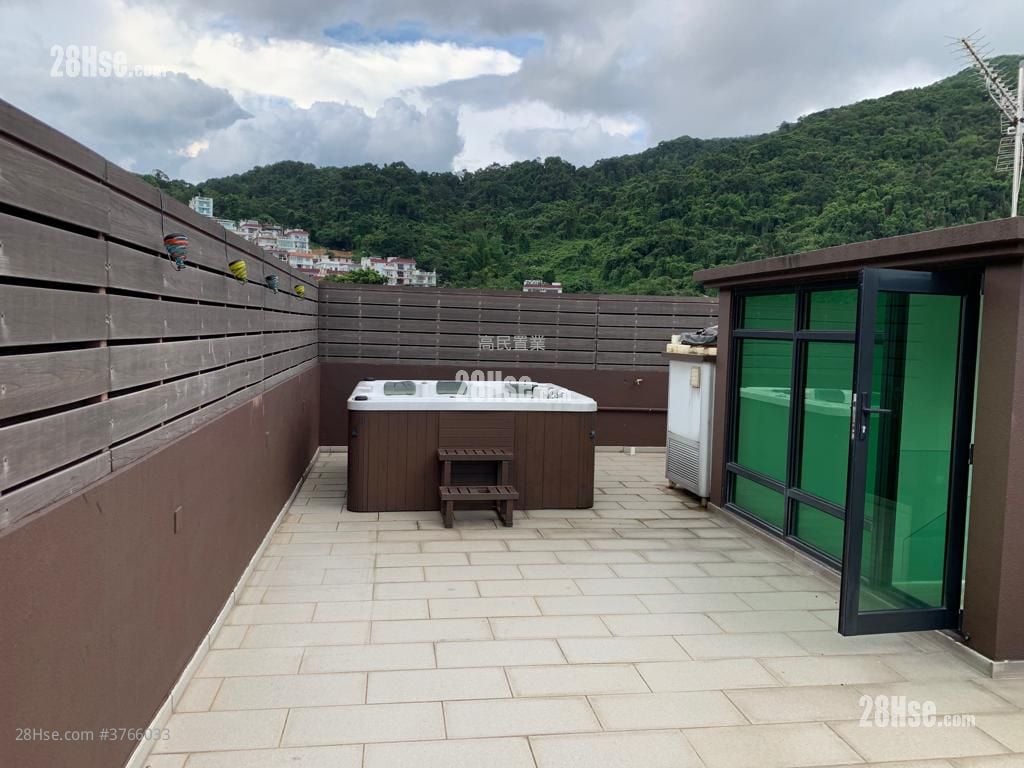 Tso Wo Hang Rental 4 Bedrooms , 4 Bathrooms 2,100 ft²