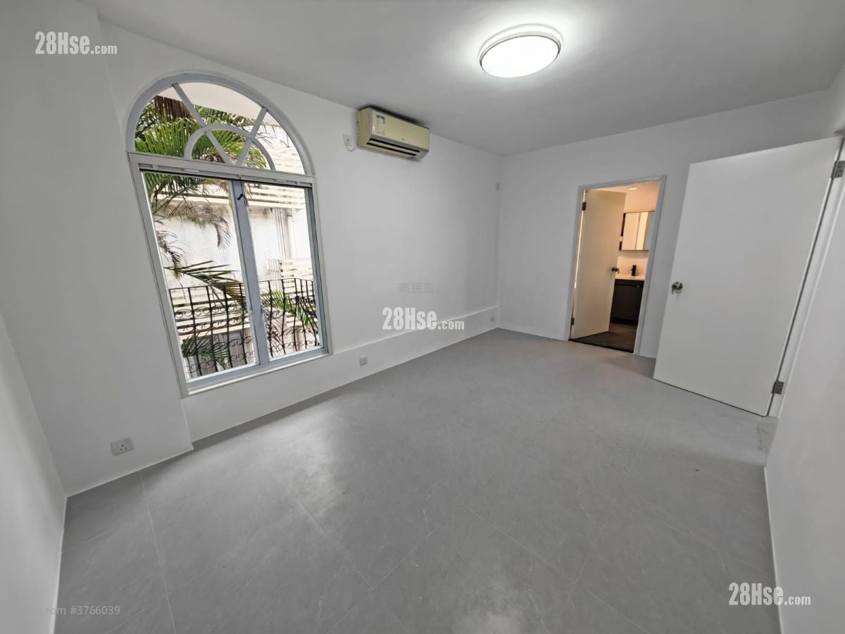 柏丽湾别墅 租盘 4 房 1,650 平方尺