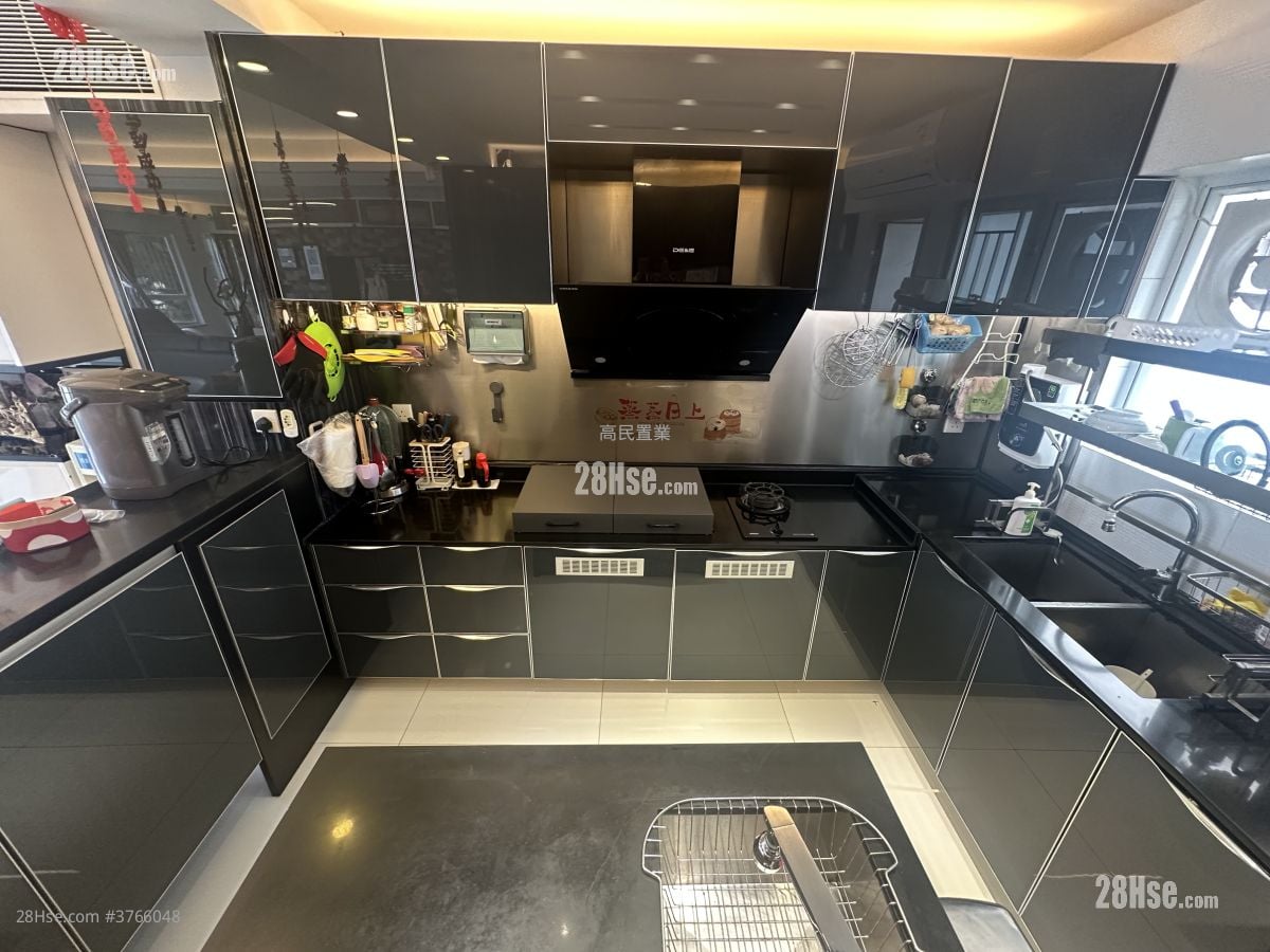 夏威夷花园 售盘 3 房 , 2 浴室 1,852 平方尺