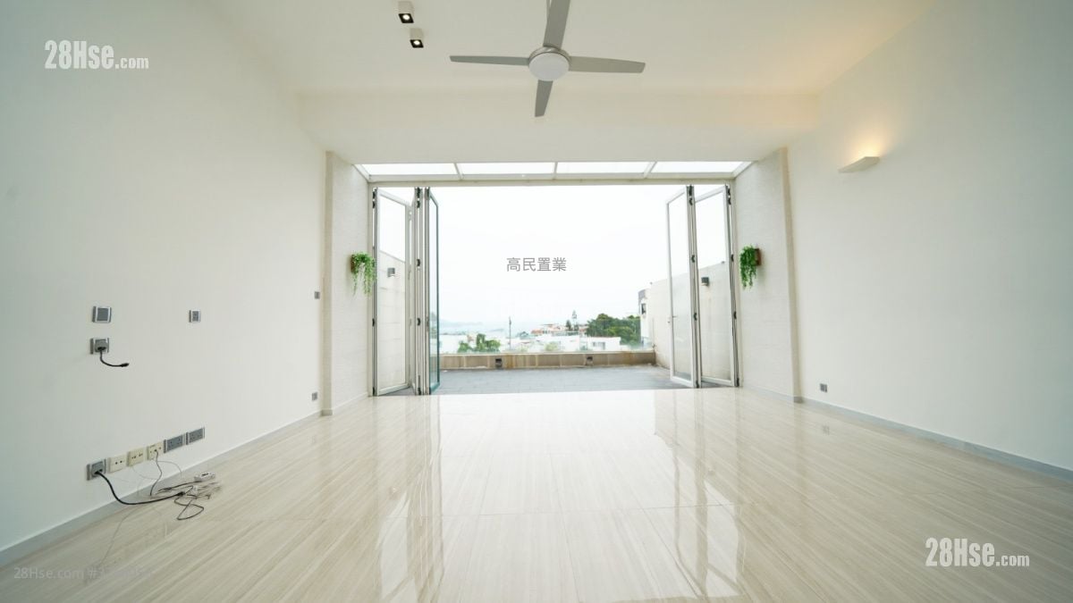 棕林别墅 售盘 3 房 , 2 浴室 1,800 平方尺