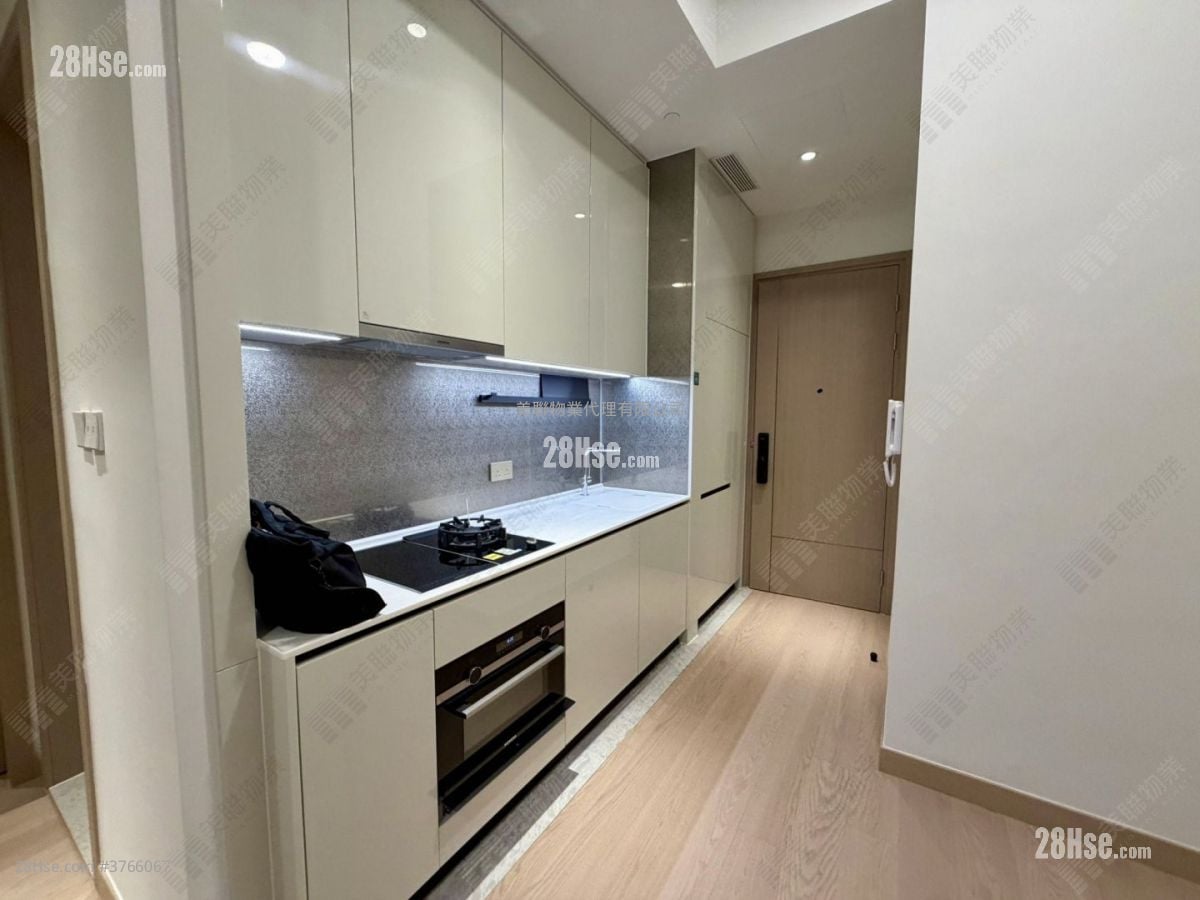 Park Seasons 售盘 2 房 , 1 浴室 453 平方尺