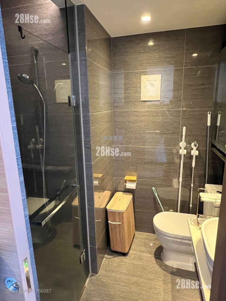 晓悦 售盘 1 浴室 193 平方尺