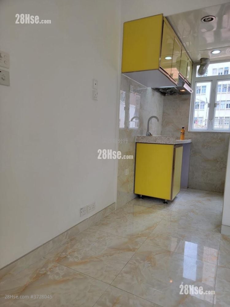 Ko Kie Building Sell 1 Bedroom , 1 Bathroom 264 ft²