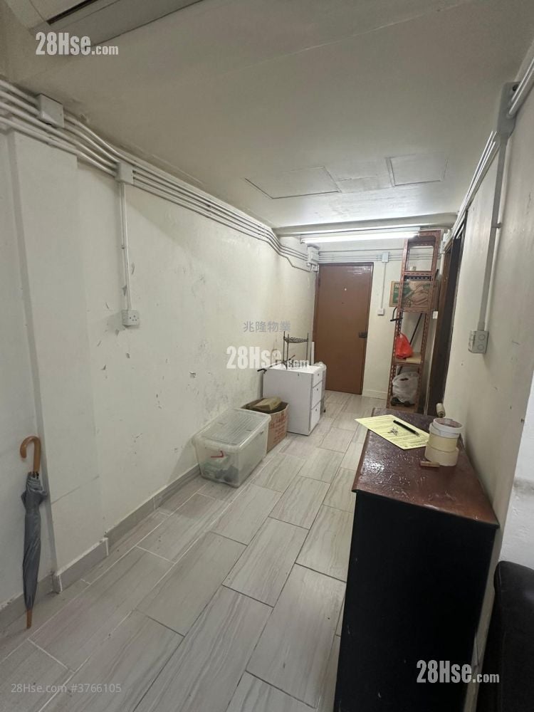 Kam Ping Mansion Sell 2 Bedrooms , 1 Bathroom 419 ft²