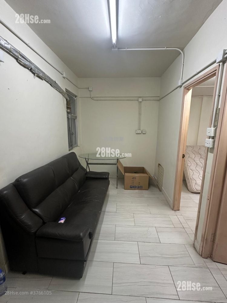 Kam Ping Mansion Sell 2 Bedrooms , 1 Bathroom 419 ft²