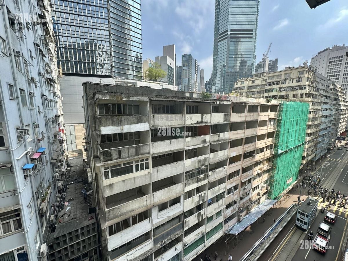 Thai Kong Building Sell 2 Bedrooms , 1 Bathroom 601 ft²