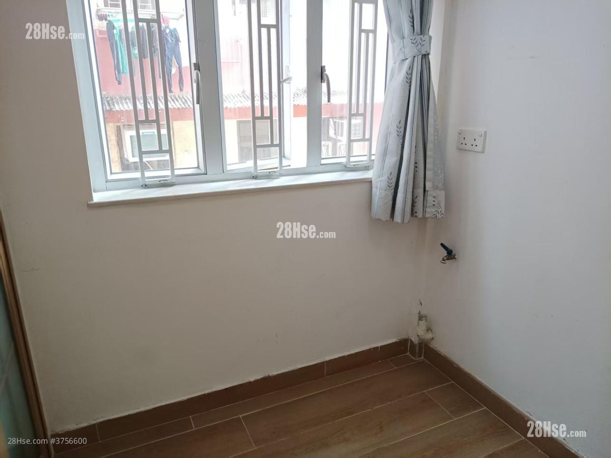 Cheung Sha Building Rental 1 Bedroom , 1 Bathroom 180 ft²