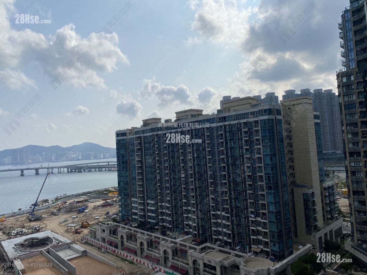 Twin Peaks Sell 3 Bedrooms , 2 Bathrooms 819 ft²