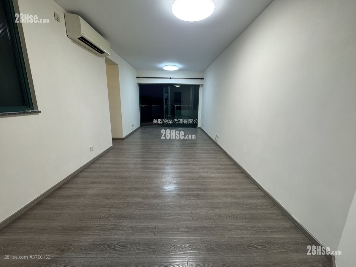 Grand Promenade Sell 3 Bedrooms , 2 Bathrooms 749 ft²