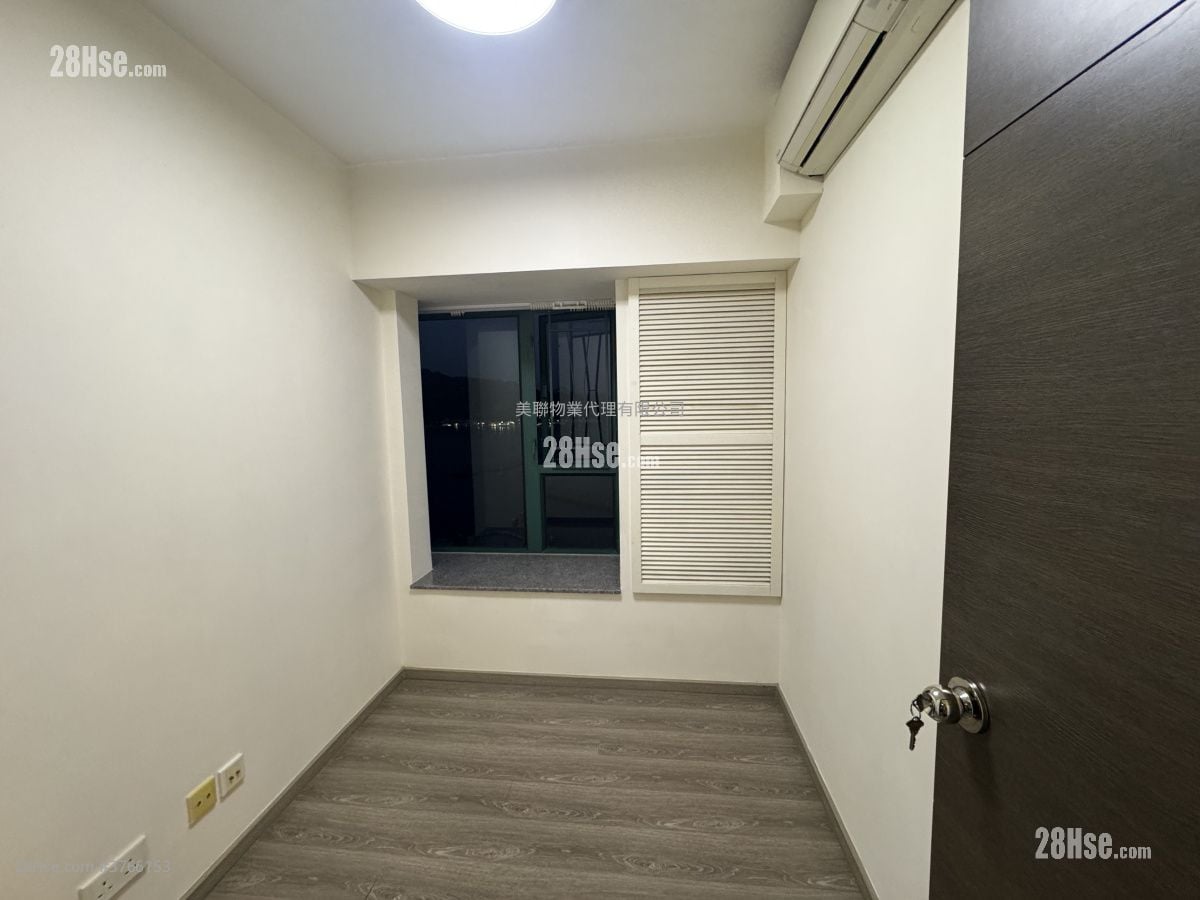 Grand Promenade Sell 3 Bedrooms , 2 Bathrooms 749 ft²