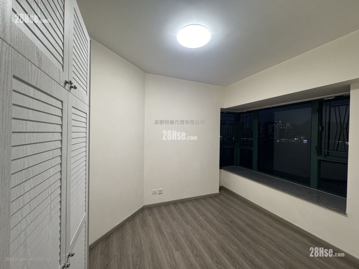 Grand Promenade Sell 3 Bedrooms , 2 Bathrooms 749 ft²