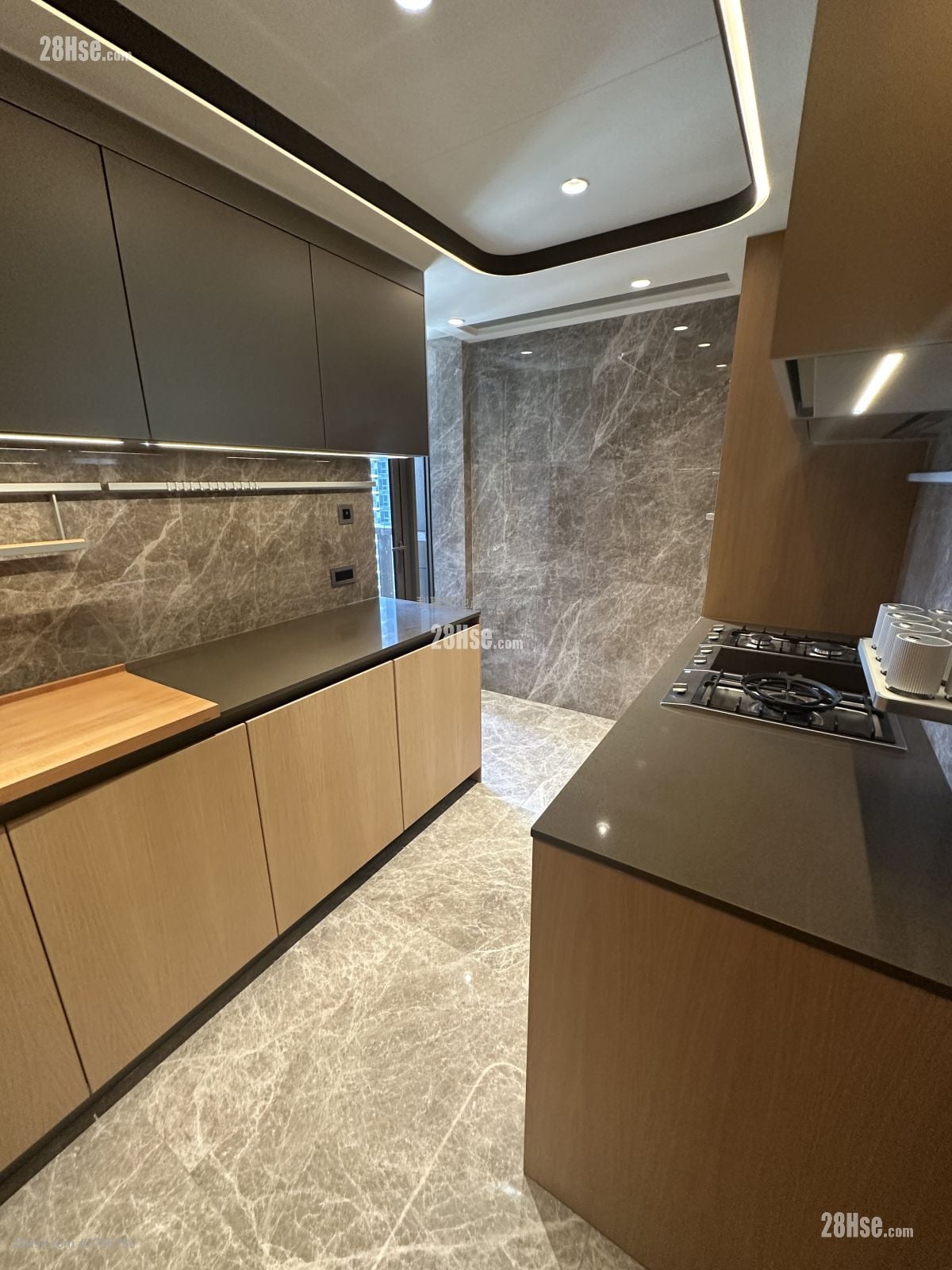 厨房: 厨房（角度1）