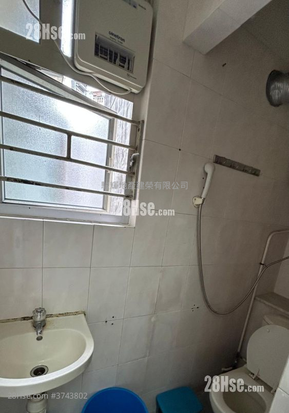 白杨街26号 租盘 1 房 , 1 浴室 386 平方尺