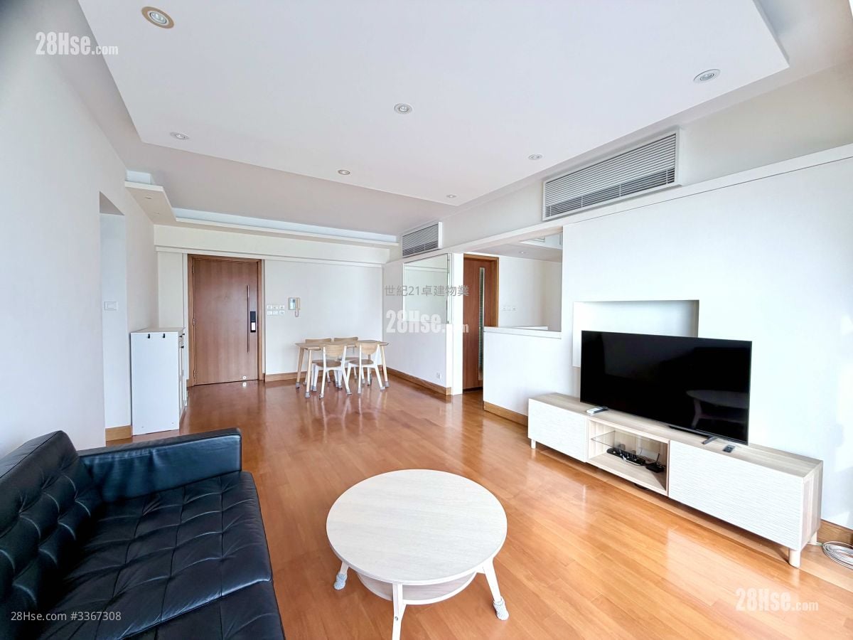 君临天下 租盘 3 房 , 2 浴室 1,088 平方尺