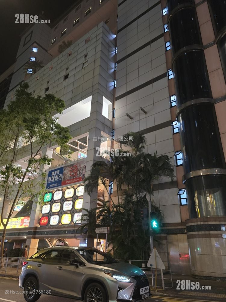 Sincere Western House Sell 2 Bedrooms , 1 Bathroom 476 ft²