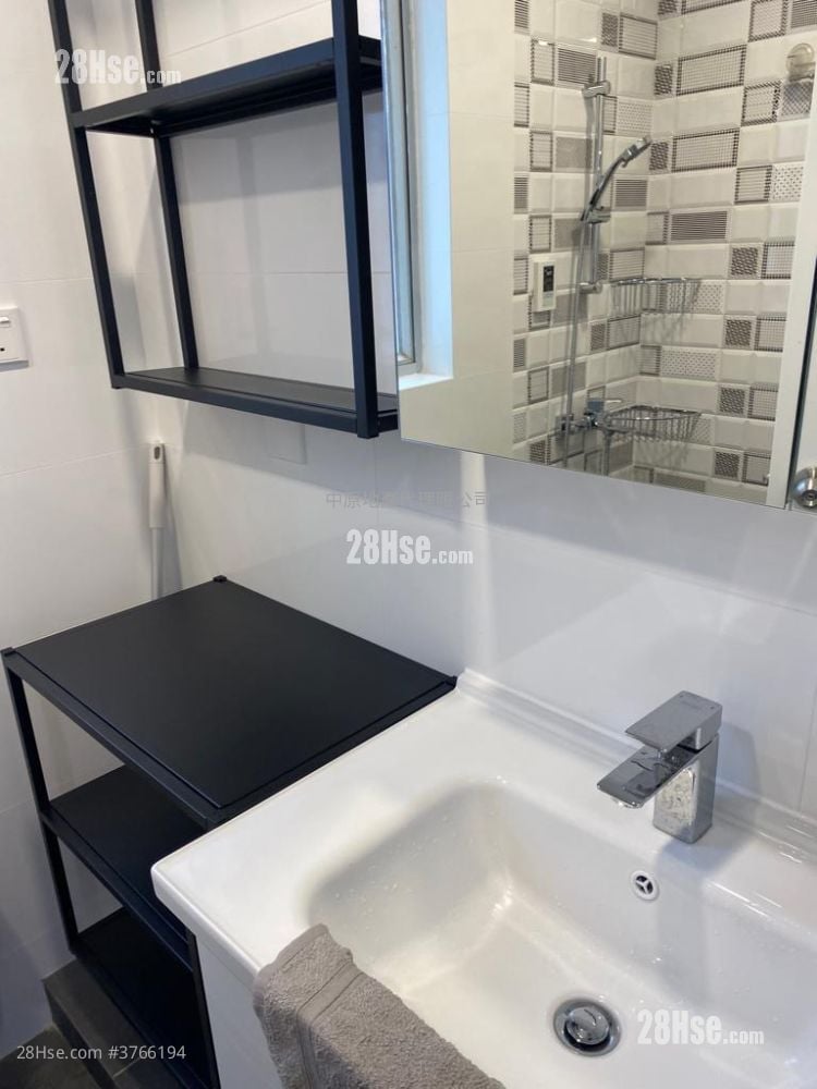 芙蓉园 售盘 3 房 , 2 浴室 637 平方尺