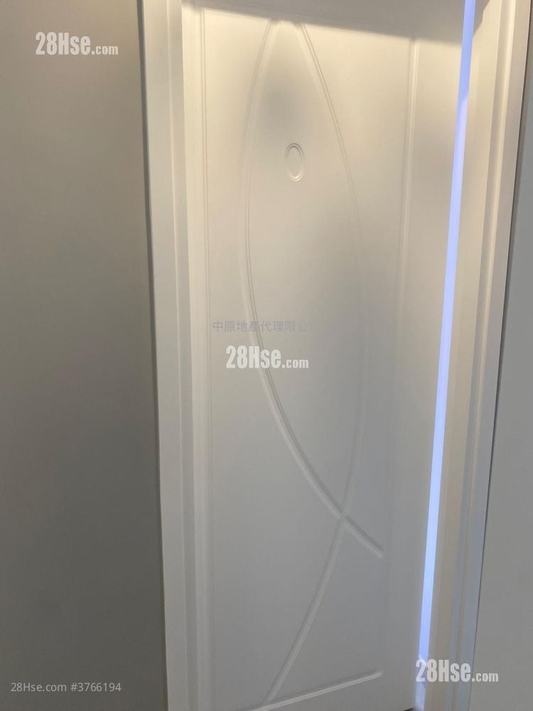 芙蓉园 售盘 3 房 , 2 浴室 637 平方尺