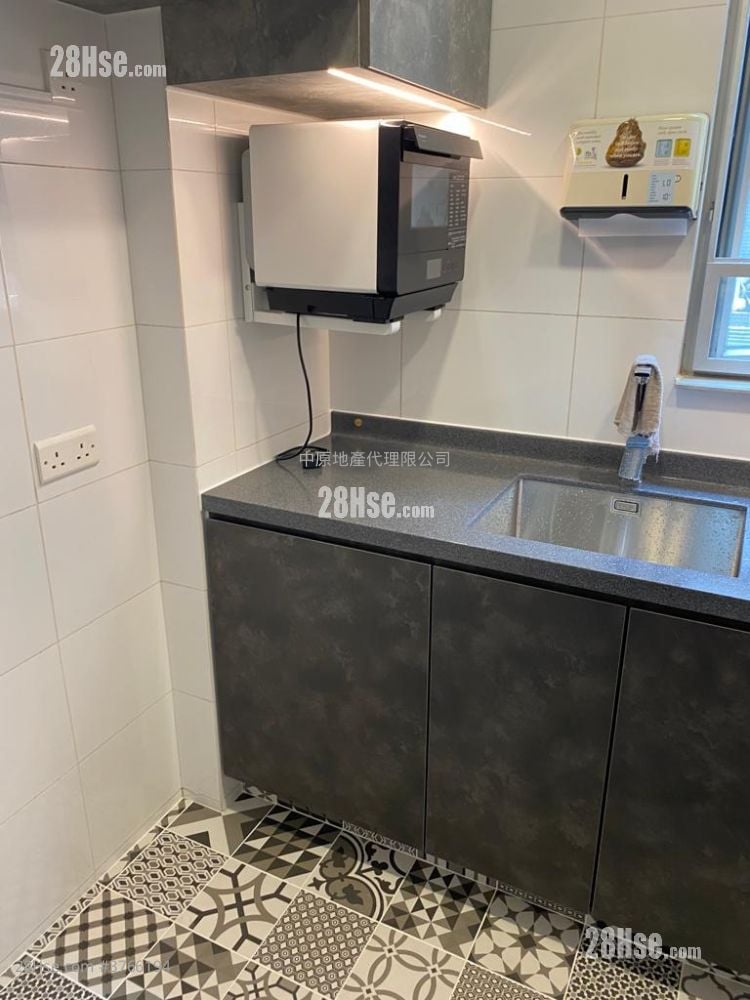 芙蓉园 售盘 3 房 , 2 浴室 637 平方尺